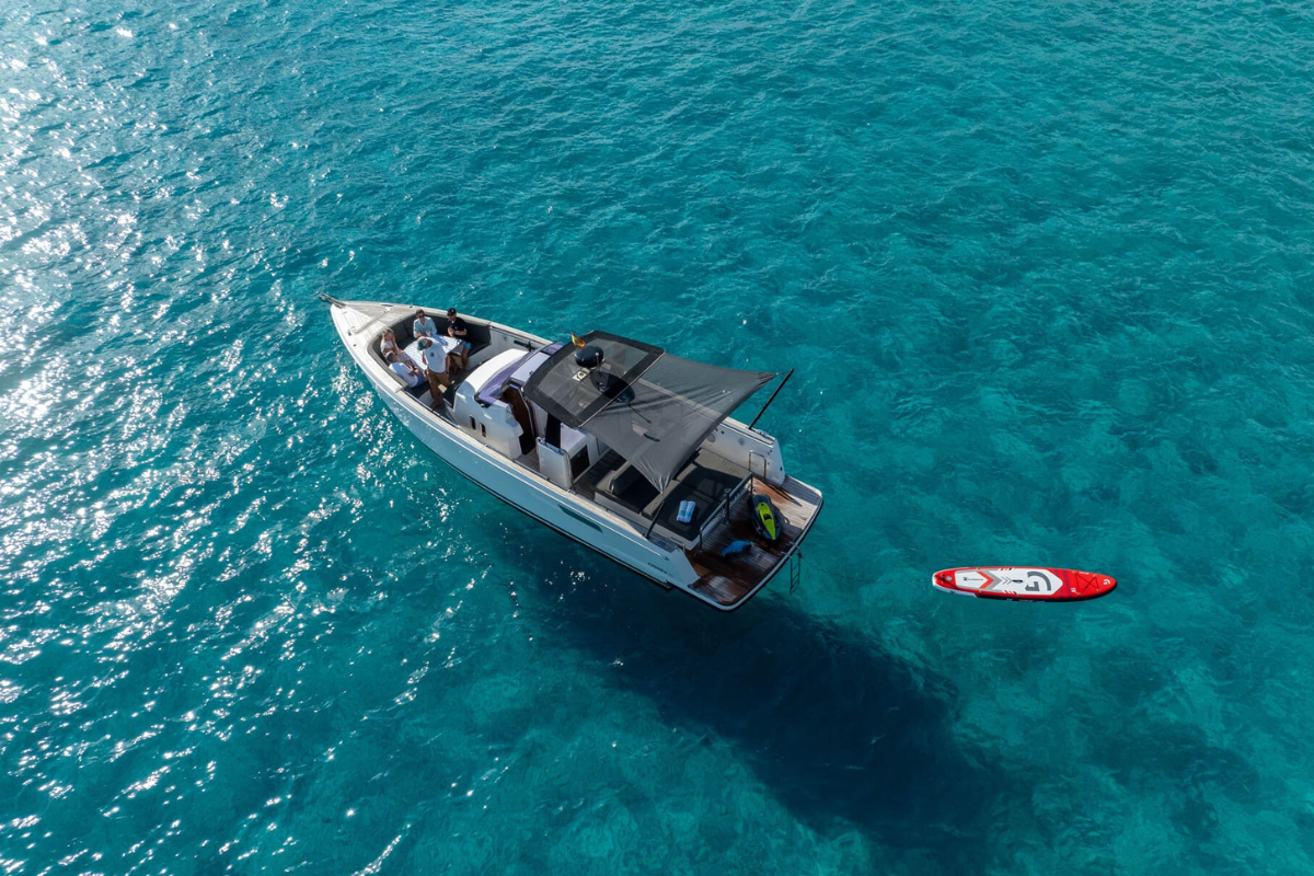 Alquiler de barco con patrón